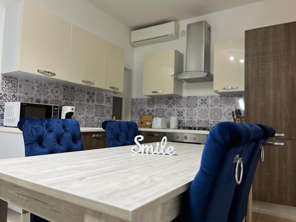 Crimson Court Apartman Is-Swieqi Kültér fotó